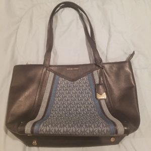 NWT Michael Kors purse